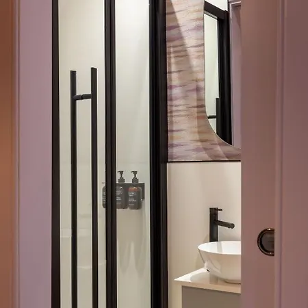 Eleven Stafford Street Townhouse (adults Only)