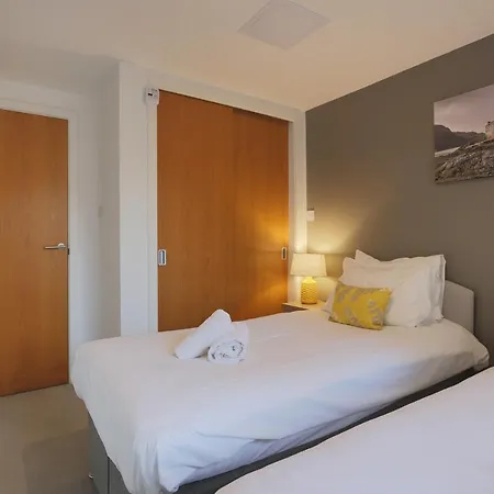 The East London Edinburgh