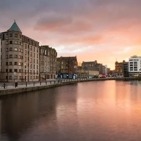 Lejlighed My Waterfront Apartment, Views Over Water Of Leith