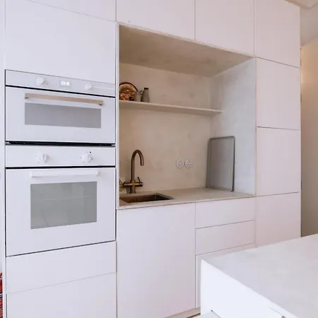 Contemporary 1bd Flat Wview Of Castle! Edinburgh