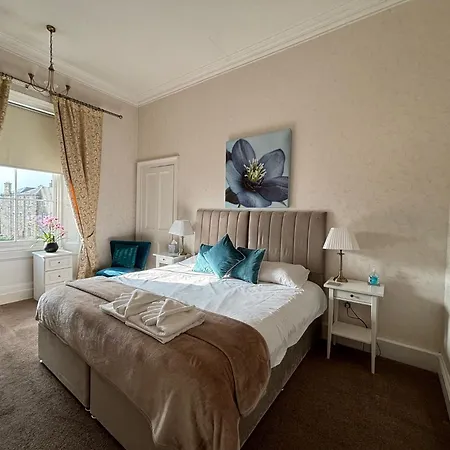 Sonas Guest house Edinburgh