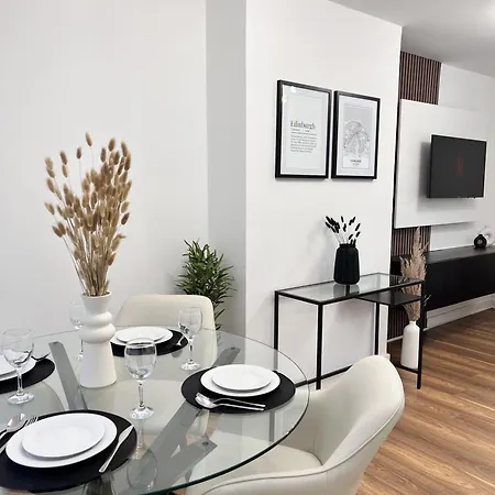 Feriehus Modern 2 Bedroom In Free Parking Edinburgh