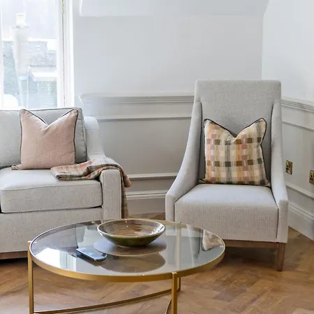 Righ Residences - George Street