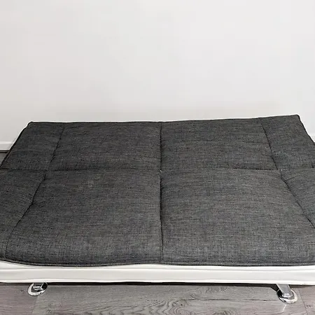 公寓 3 Bedroom Sleeps 8 爱丁堡