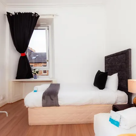 Desirable By The Centre Appartamento Edimburgo