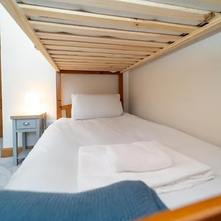 Apartamento Spacious 3 Bed Townhouse With Parking *