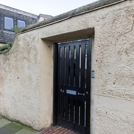 度假居 The Albany Lane *