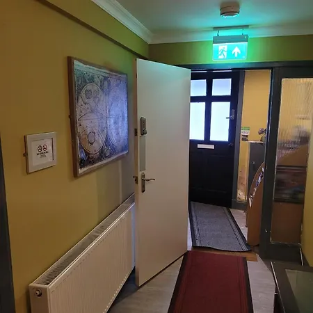 Luxe * エディンバラ