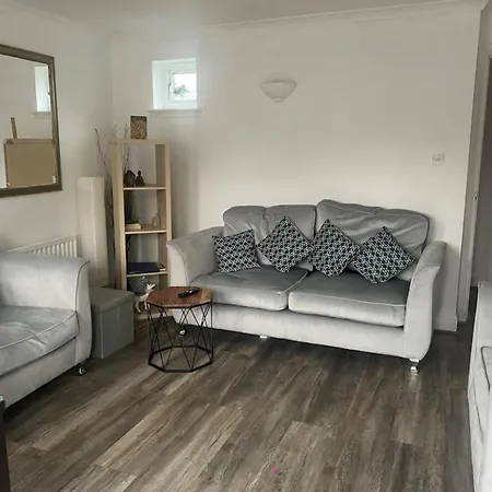 2 Bedroom - Stunning Views Balcony Parking דירה