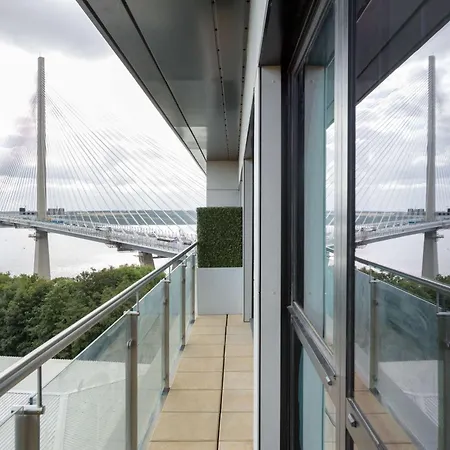 Doubletree By Hilton Edinburgh - Queensferry Crossing 4*