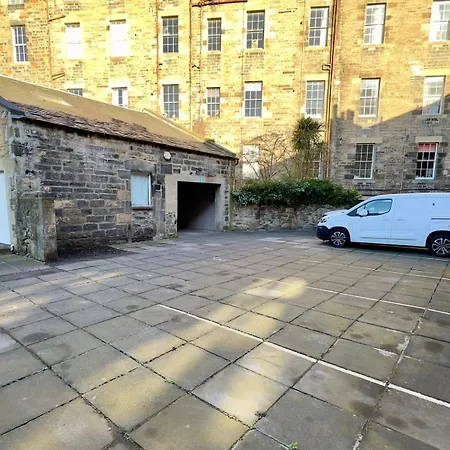 Cairn & Edimburgo