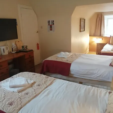 Cumberland Hotel