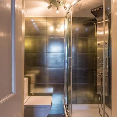 Prime Centre - 4 Bed Penthouse Apartman Edinburgh
