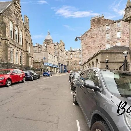 Apartman Monge Old Town 2br-1ba, Near Royal Mile By Bonjour Residences
