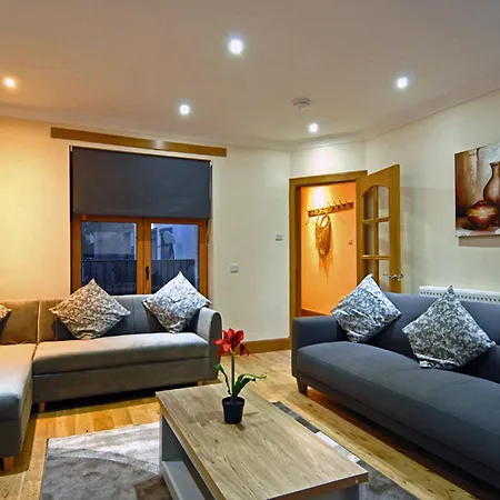 Apartamento Spacious 3 Bed Townhouse With Parking Edimburgo