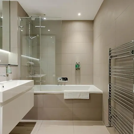 Апартаменты Dragon - Centre 1 Bed *