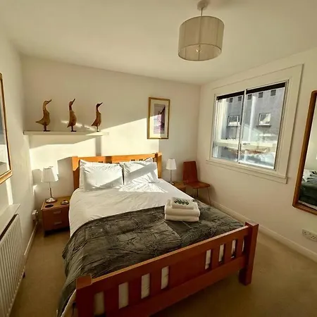 Appartamento Old Town Bolthole. Canongate 2ba Edimburgo
