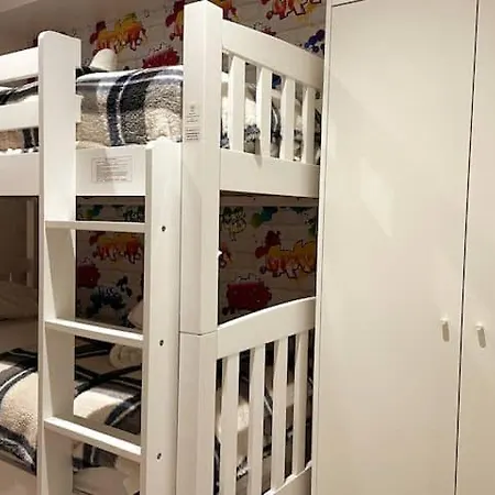 Montgomery Lovely 3 Bedroom With Private Garden In Centre エディンバラ