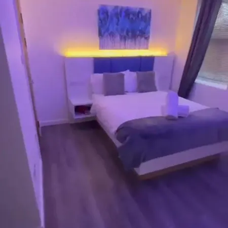 Crosskeys Pensión 3*