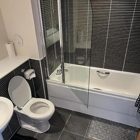 Modern 2 Bed With Stunning Seaside View Эдинбург