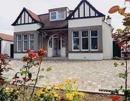 فندق ميلتون هاوس إدنبرة