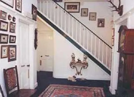 Guest house Milton House