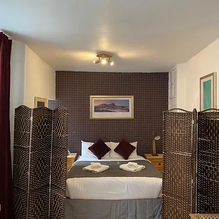 Apart Otel Royal Mile By The Castle