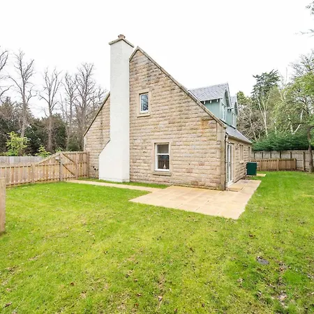 Estate At Carberry Tower * Edinburgh