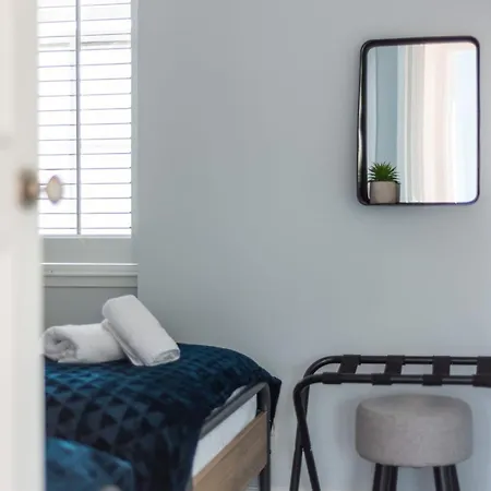 Apartamento Quiet, 2 Bedroom Royal Mile Gem *