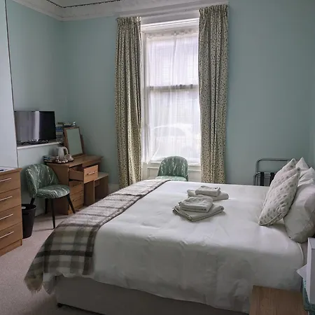 Mccrae's Bed & Breakfast Edinburg