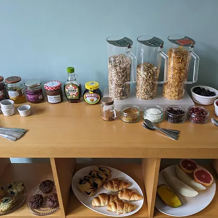 Mccrae's Bed & Breakfast 3*