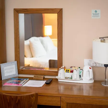 B&B Hampton By Greene King 3*