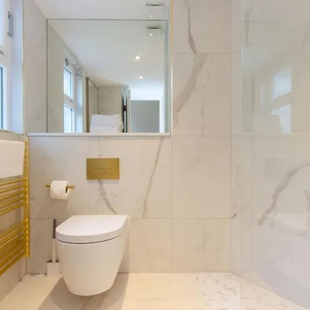 Dragon Luxury Serviced At Walker Street Apartmán *