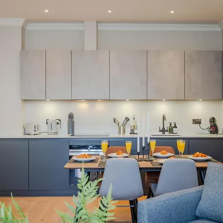 Dragon Luxury Serviced At Walker Street Edinburgh