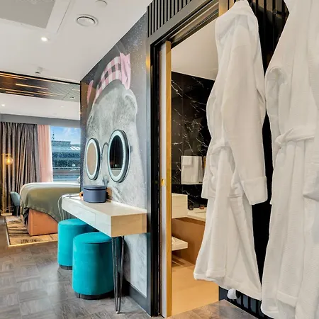 Apart-hotel Roomzzz Edimburgo