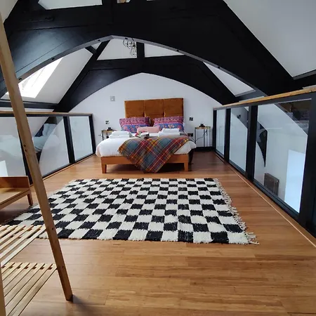 Hotel apartamentowy Slateford House 1770 Luxury By The House Of Danu 4*