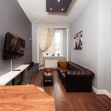 Warm 1 Bed By Holyrood Palace And Park! Daire Edinburgh