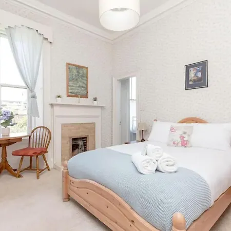 Lauriston Park Apartment Edinburgh