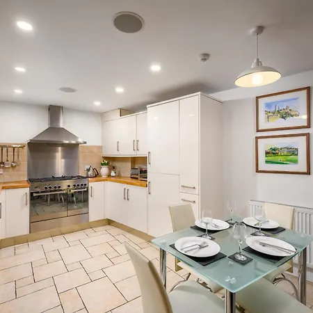 Stylish & 2br Stockbridge Gem * 爱丁堡
