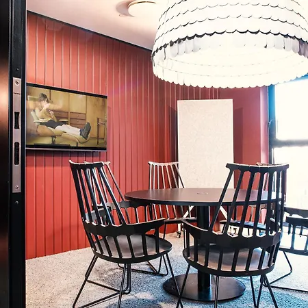 Joivy At Iona Street - Adults Only Edimburgo