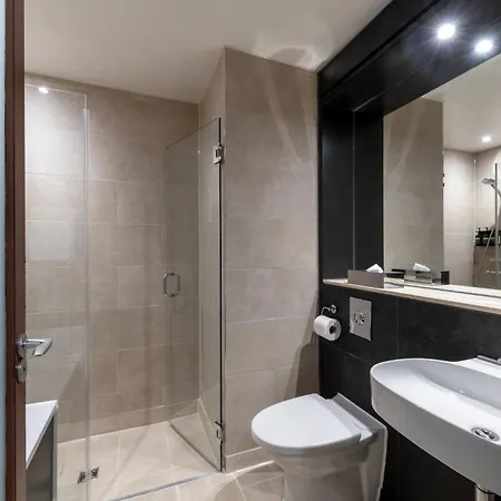 Hotel Apex Of 4*