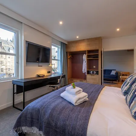Apex Of 4* Edinburgh
