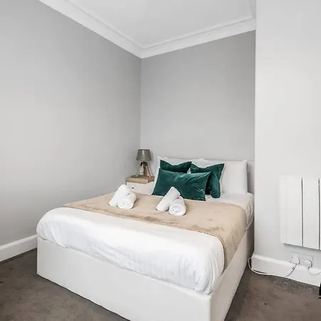 Lilas Abbeyhill - 1br-1ba 5 Mins To Meadowbank Shopping By Bonjour Residences Appartement Edinburgh