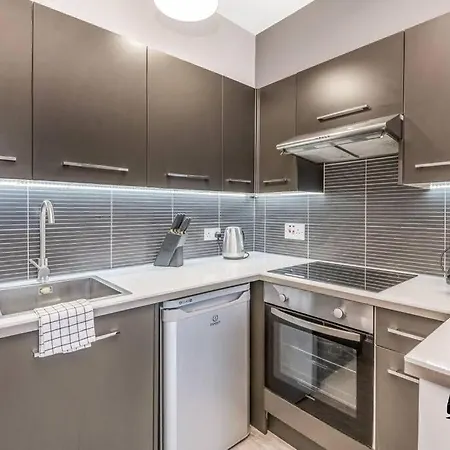 Appartement Lilas Abbeyhill - 1br-1ba 5 Mins To Meadowbank Shopping By Bonjour Residences *