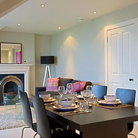 Destiny Scotland - Q-residence