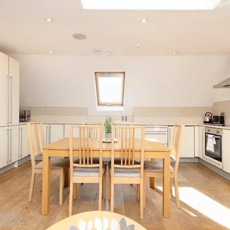 Appartement Joivy Chic 2-br Flats Near Castle *