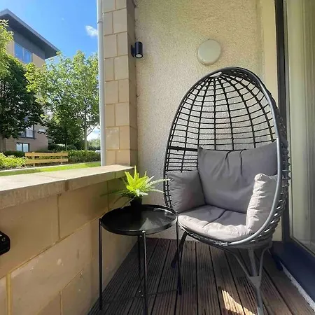 Modern Flat In With Free Parking Apartament Edynburg