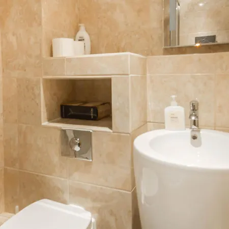 Apartment Castle View&grassmarket Studio Flat With Luxury Bathroom *