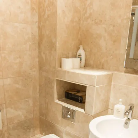 Castle View&grassmarket Flat With Luxury Bathroom Apartament Edynburg