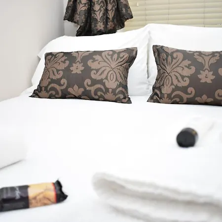 West Port - 2br In The Heart Of The Old Town Just Off The Grassmarket * אדינבורו